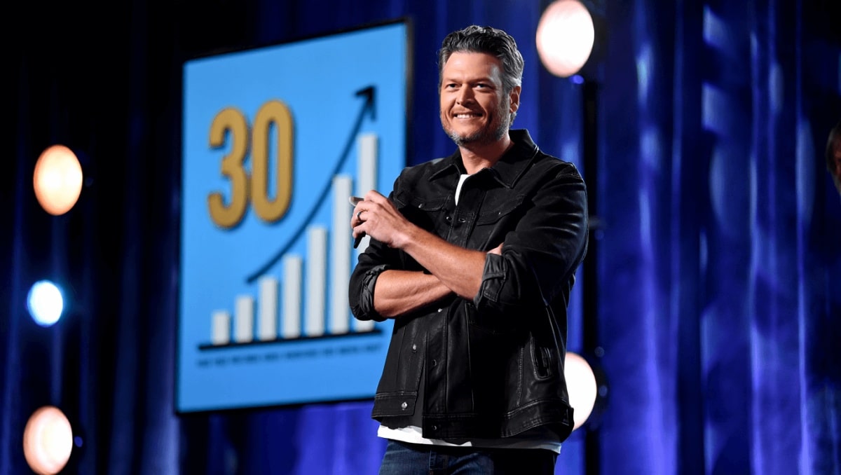 Blake Shelton Marks Milestone 30th Country Airplay Chart Leader