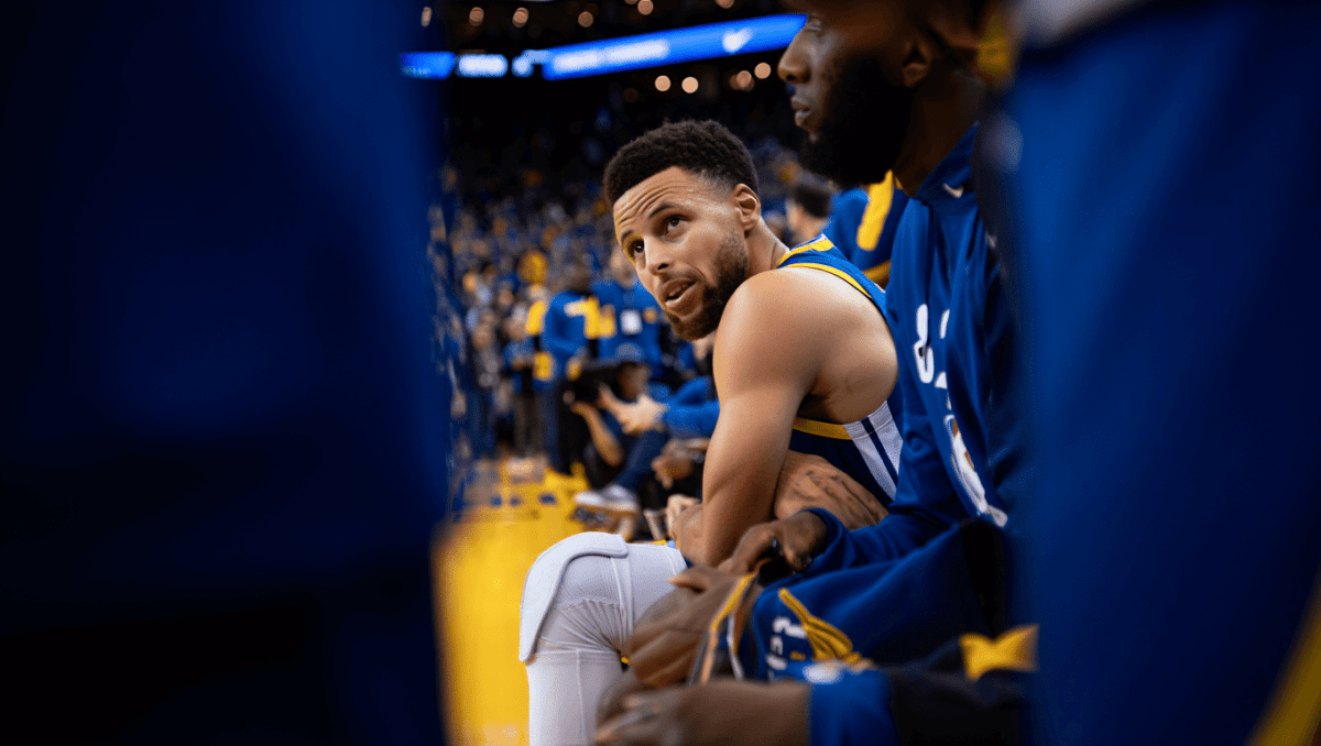 Steph Curry won't play today vs Nuggets, needs knee re-evaluation
