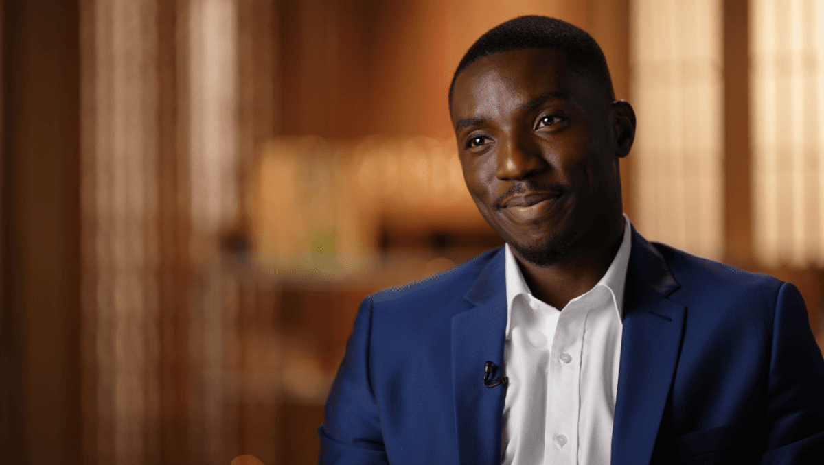 Blair Underwood releases 'A Soldier's Wife' honoring late mother on Jennifer Hudson Show