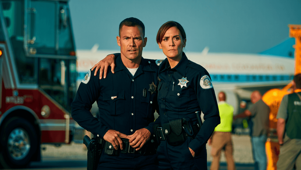 Chicago PD's Tracy Spiridakos and Jesse Lee Soffer return for crossover