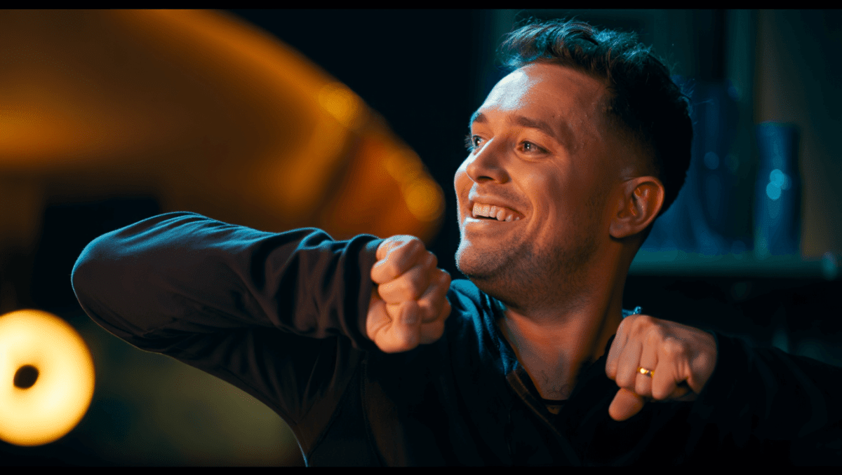 Chris Fleming drops HBO debut special 'Live at the Palace' tonight with choreographed comedy