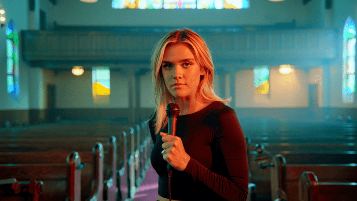 Taylor Tomlinson drops Prodigal Daughter on Netflix now, fourth special