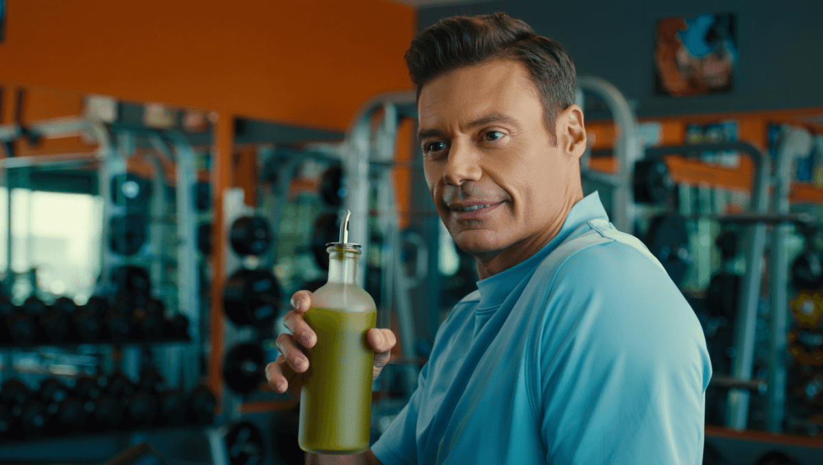 Ryan Seacrest drops 30+ pounds in 2026, here's his daily routine