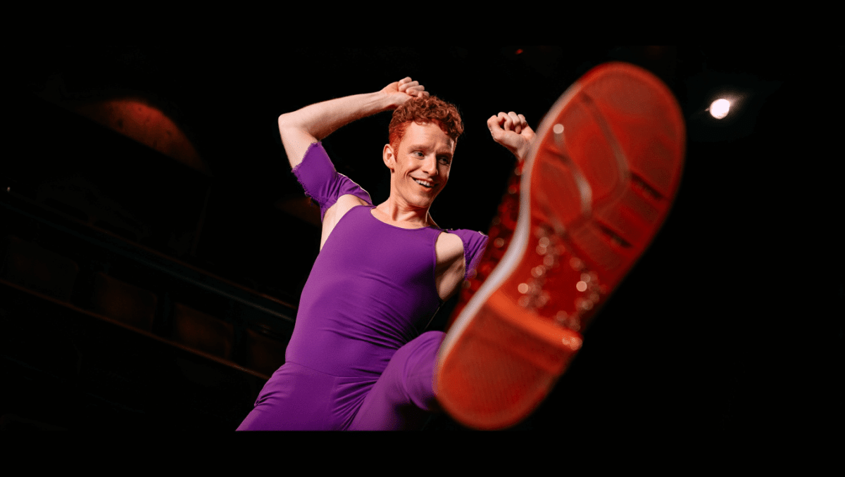 Chris Fleming debuts HBO comedy special 'Live at the Palace' with dance-driven humor