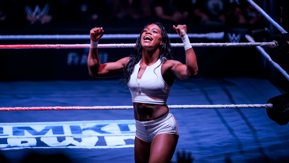 Charlotte Flair suffers shocking pinfall loss on SmackDown, upset derails Chamber run