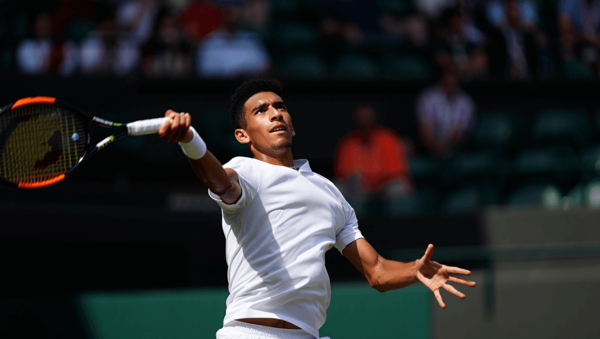 Felix Auger-Aliassime faces Zhizhen Zhang in Dubai first round today