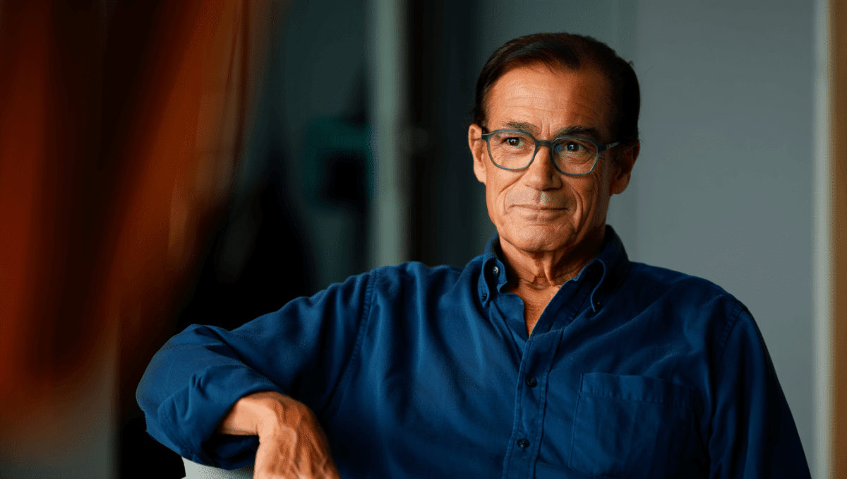 Lewis Skolnick actor Robert Carradine dies at 71 after battle with bipolar disorder