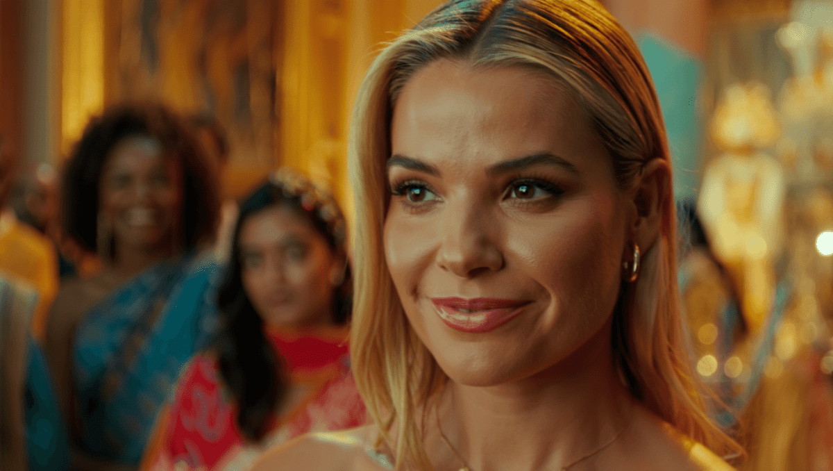 Ali Larter turns 50 today, celebrates with loved ones