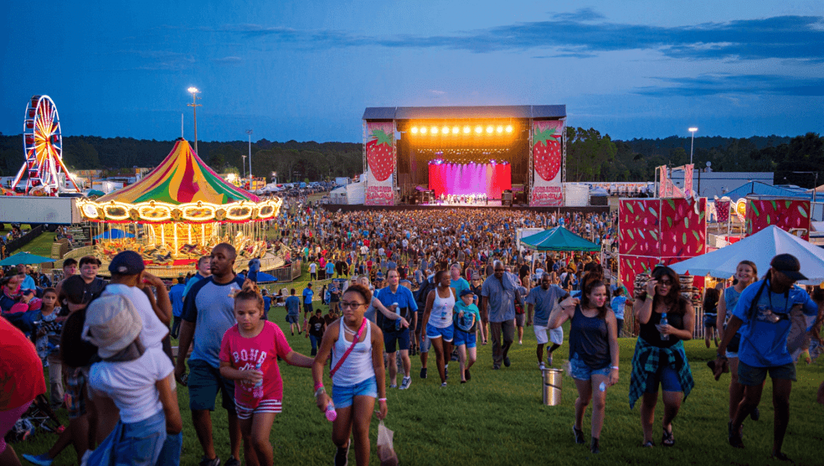 Strawberry Festival kicks off today in Plant City with Riley Green, Alabama & massive lineup