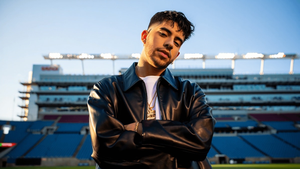 Who are the Super Bowl halftime show performers?Music