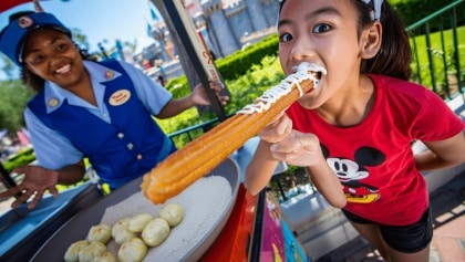 I Ate My Way Through Hong Kong Disneyland Based On Staff Recommendations — Here's What I Would (And Wouldn't) Get Again