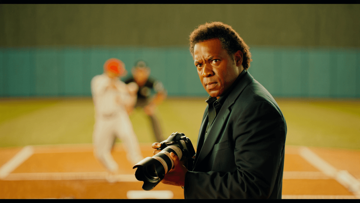 Ken Griffey Jr. captures World Baseball Classic action as official photographer in Houston