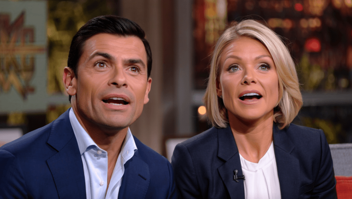 Mark Consuelos and Kelly Ripa help lonely snail find love on Live