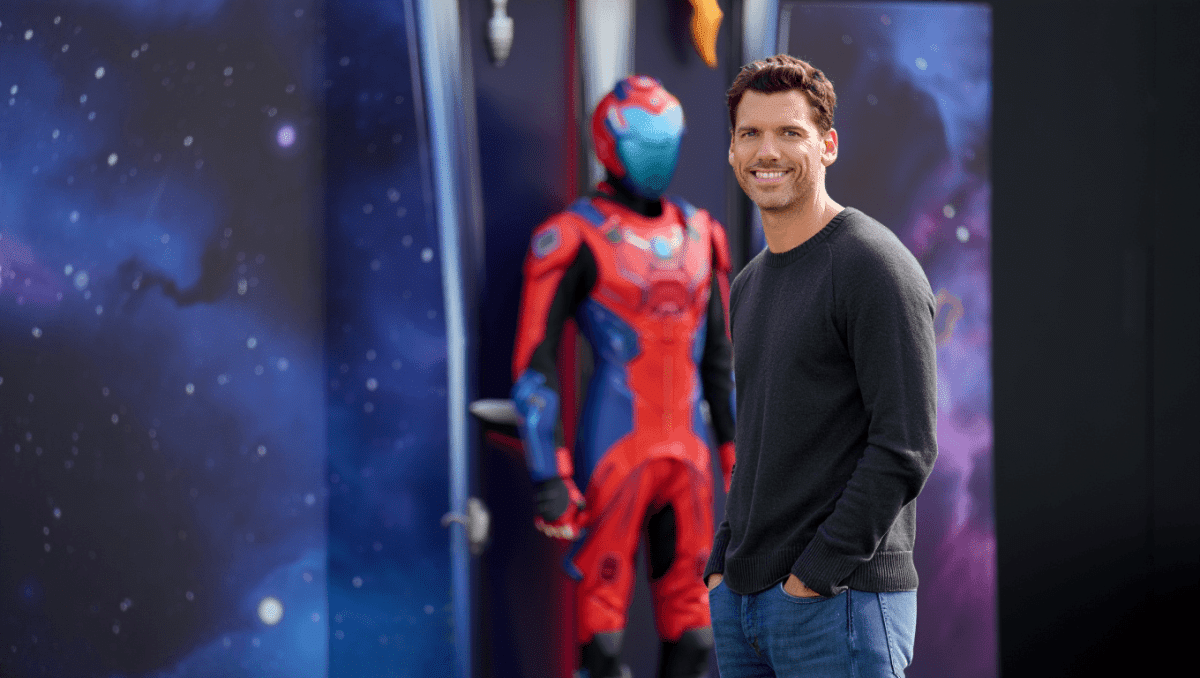 Glen Powell voices Fox McCloud in Super Mario Galaxy Movie