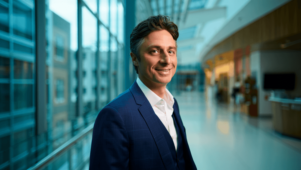 Zach Braff returns to Scrubs on ABC, 25 years after original debut