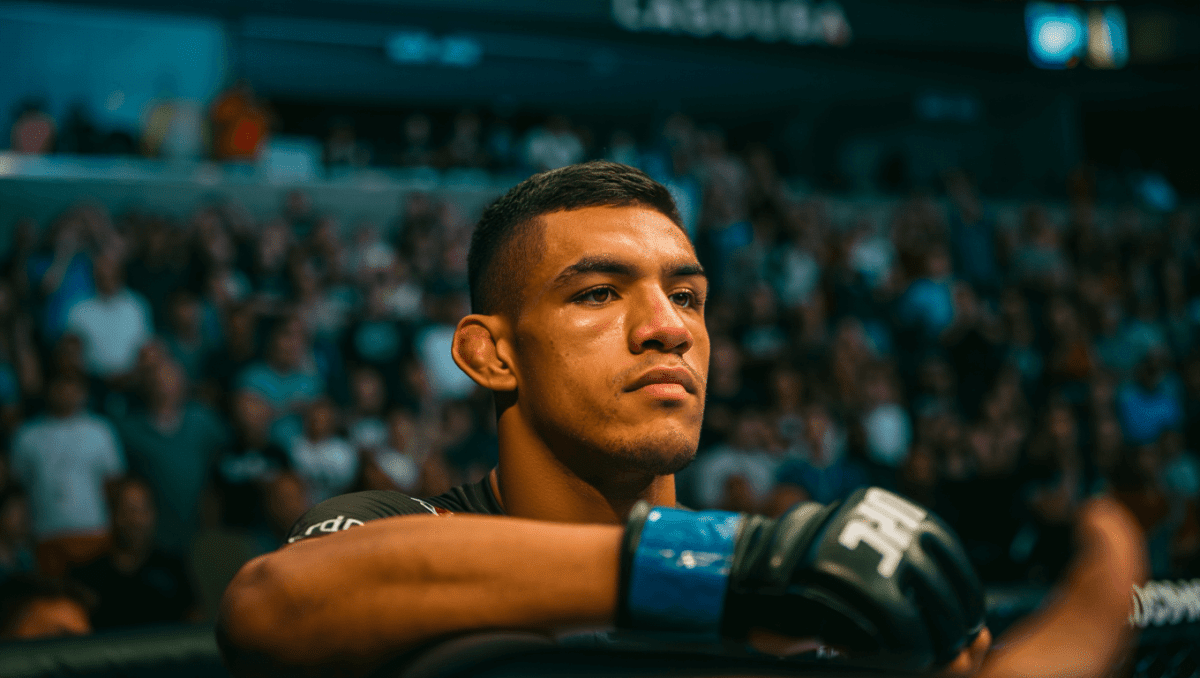 Charles Oliveira walkout song is Fernandinho's O Hino for UFC 326