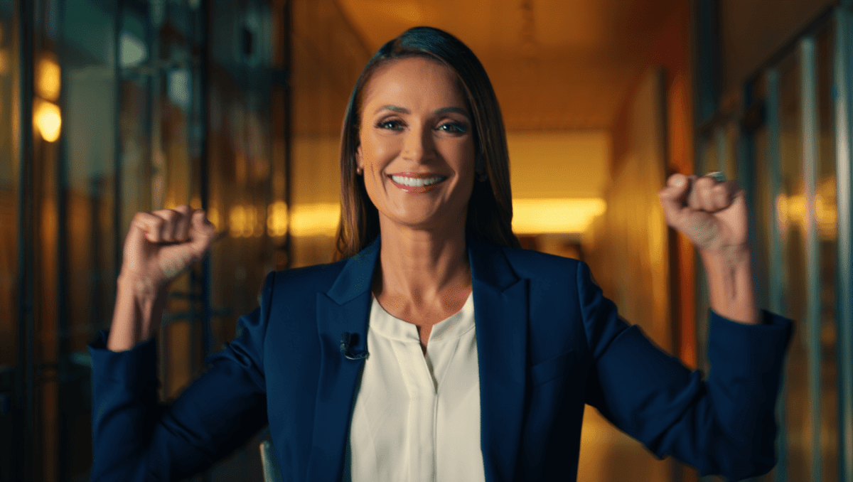 Kelly Ripa hints at what's next after 25 years on Live, consulted Oprah on staying