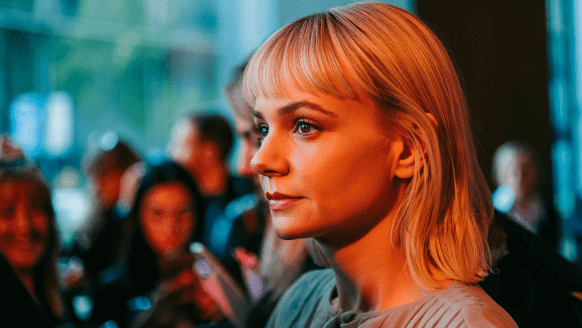 Carey Mulligan stuns in creamy blonde bob at Prada Milan Fashion Week show