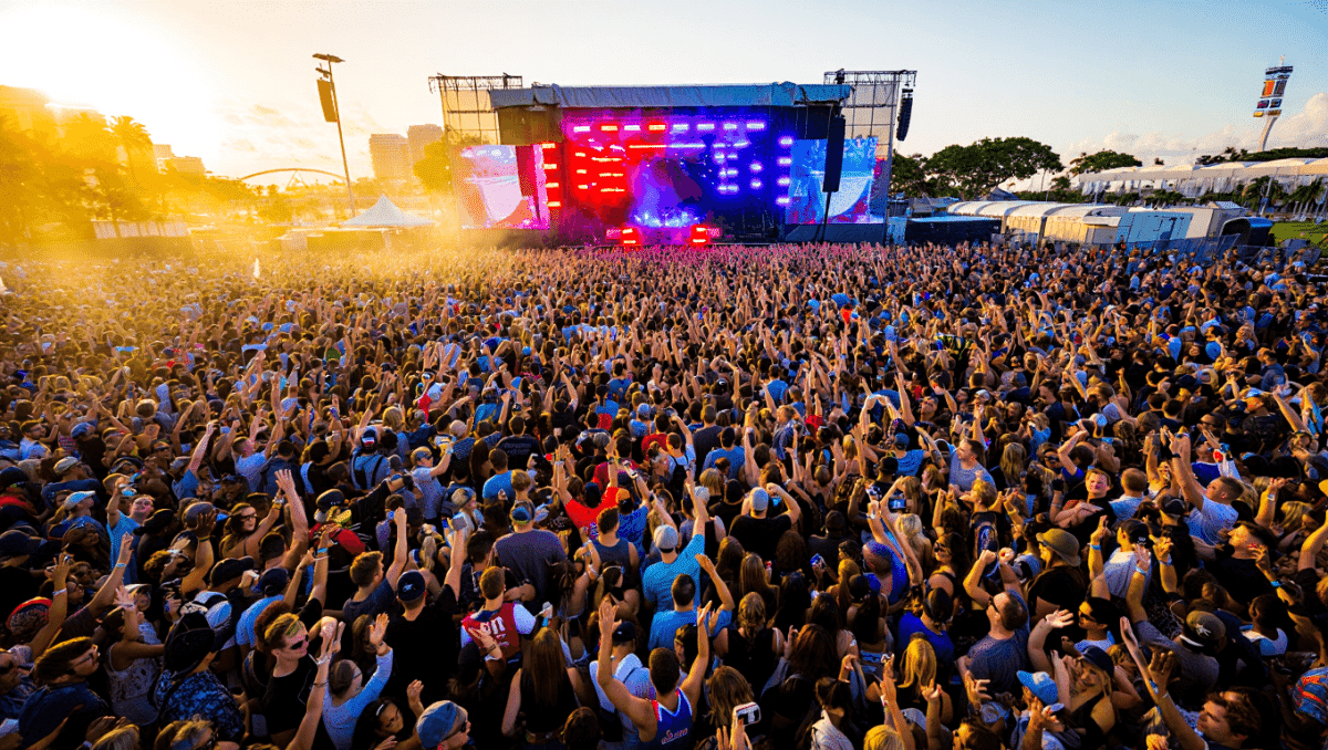 Ultra Miami kicks off 3-day electronic music festival at Bayfront Park today