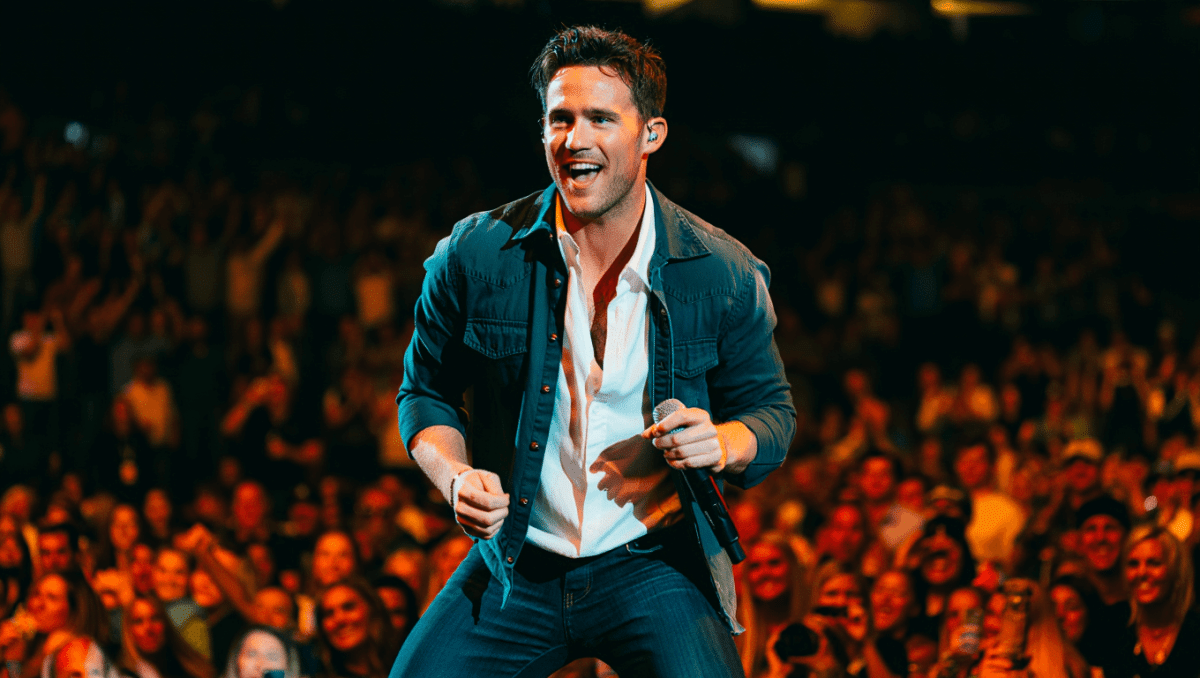 Bailey Zimmerman thrills 13,000 fans at TD Garden in Boston performance