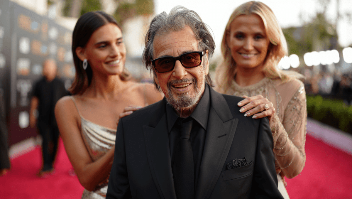 Al Pacino shows up with 3 kids at daughter's film premiere