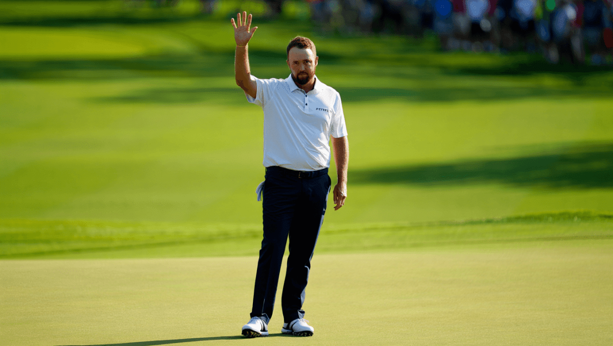 Shane Lowry co-leads Cognizant Classic, seeks redemption after past heartbreak