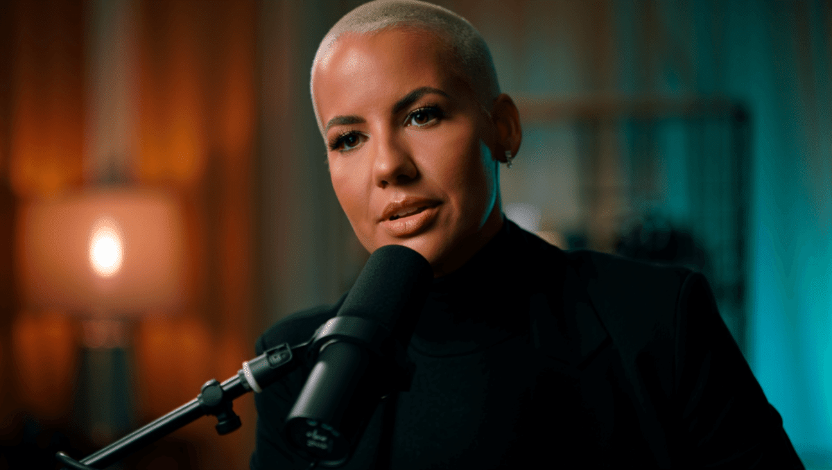 Amber Rose sparks backlash with controversial N-word comments