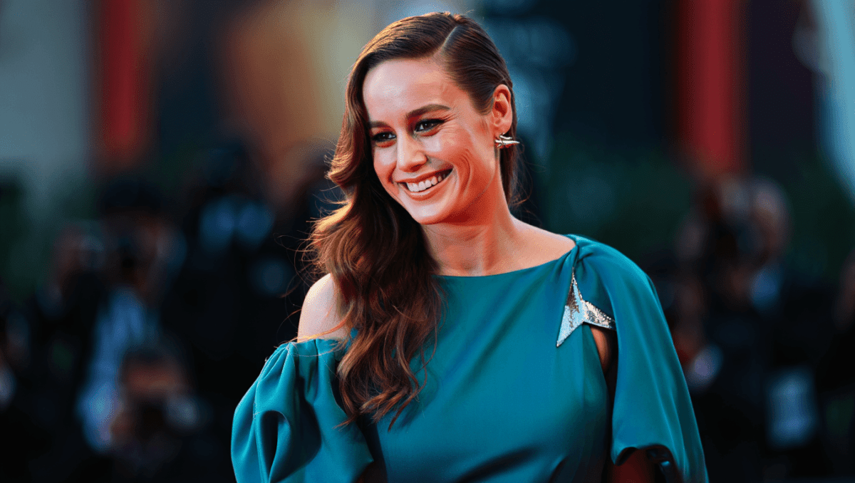Brie Larson debuts longer, darker hair at Super Mario Galaxy premiere