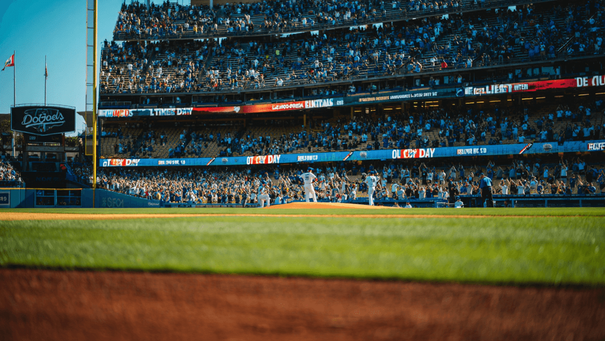 Dodgers face Diamondbacks in opening day showdown Thursday, tickets hit record highs