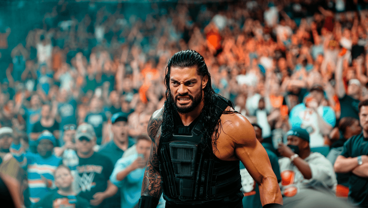 Monday Night Raw battles at MSG: Usos defend titles in street fight, Roman Reigns faces CM Punk