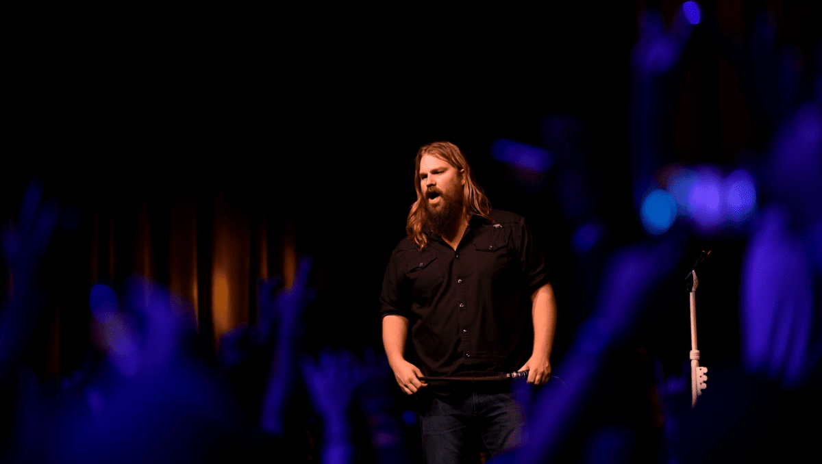 Chris Stapleton scores first No. 1 on Alternative Chart with Mumford & Sons