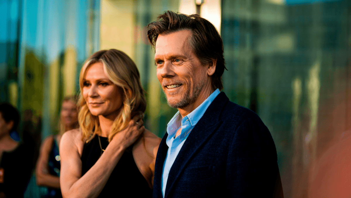 Kevin Bacon returns to directing with wife Kyra and their kids