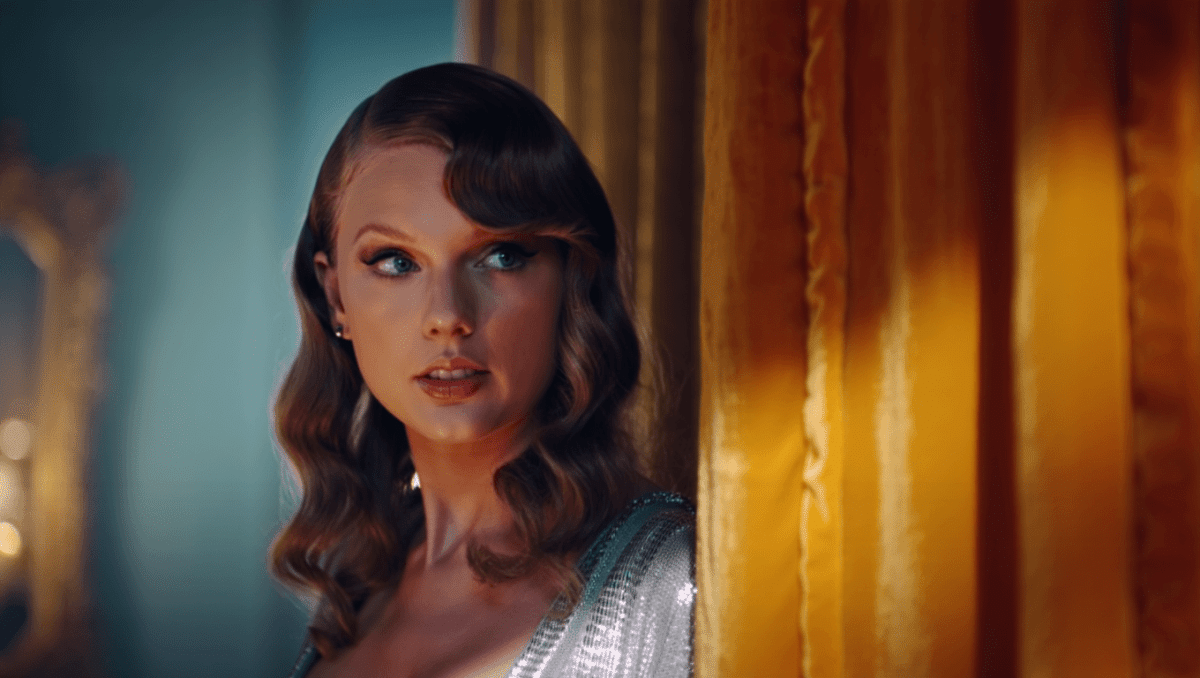 Elizabeth Taylor music video drops now, Taylor Swift pays homage with tribute clip