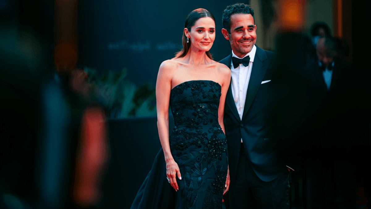 Rose Byrne husband Bobby Cannavale supports her at Oscars 2026
