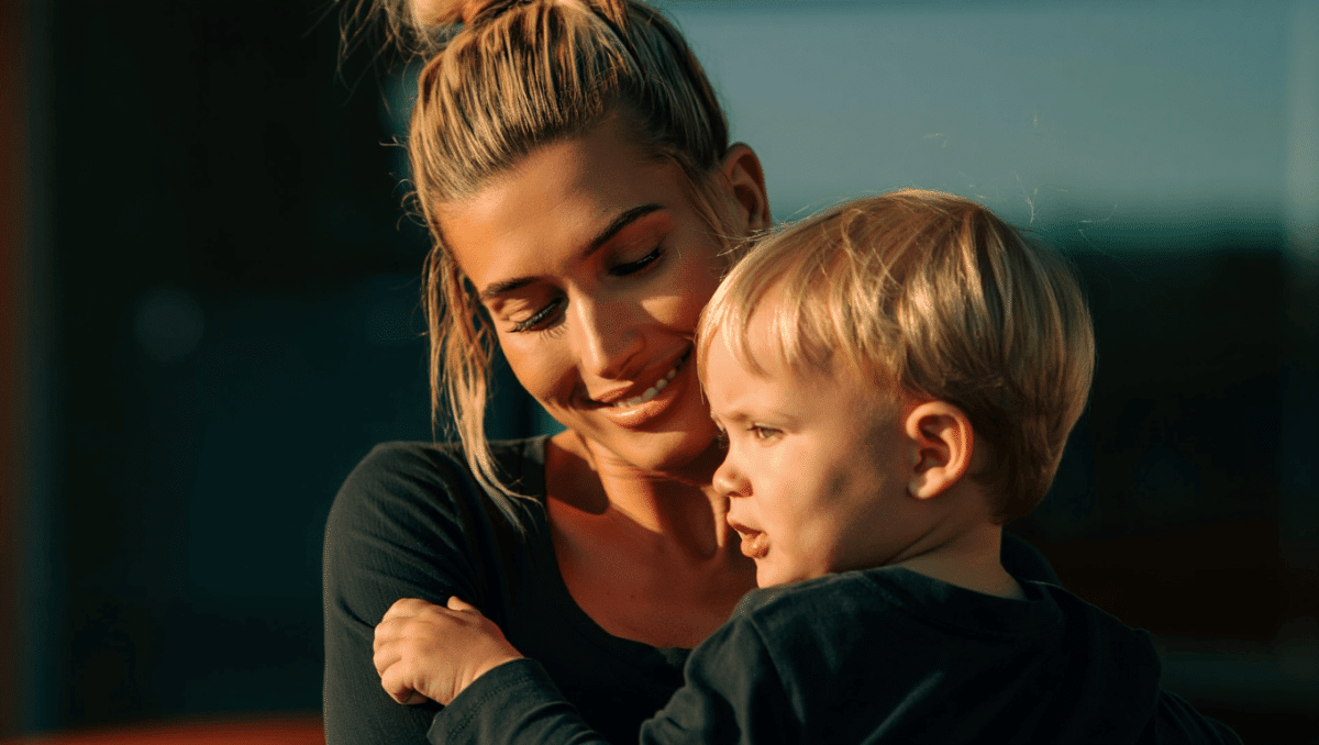 Hailey Bieber cuddles up with Justin in sweet family photo with son Jack