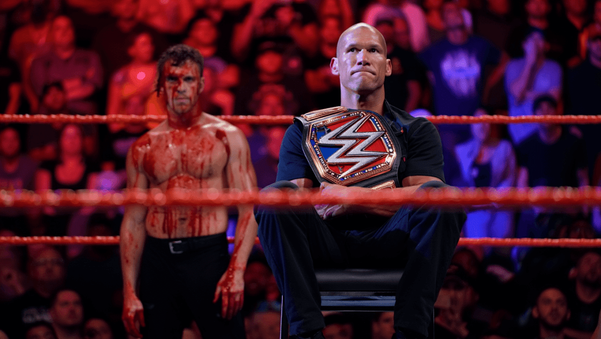 Randy Orton snaps on Cody Rhodes with brutal assault, heel turn shocks SmackDown crowd