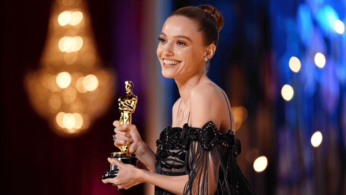 Jessie Buckley poised to win Best Actress tonight at Oscars, Ireland awaits