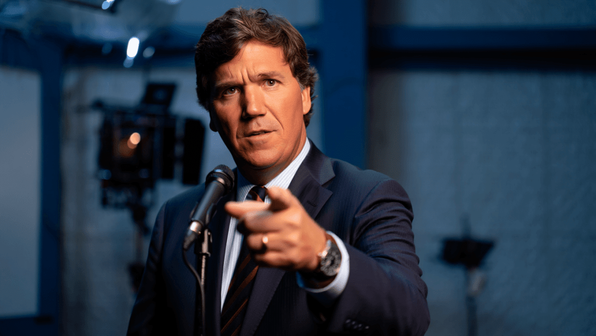 Tucker Carlson claims DOJ will charge him for violating foreign agent law