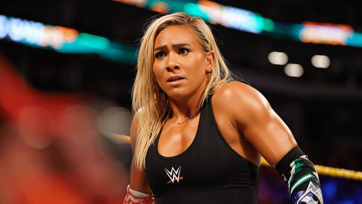 Kiana James suffers wardrobe malfunction at Elimination Chamber, gets eliminated