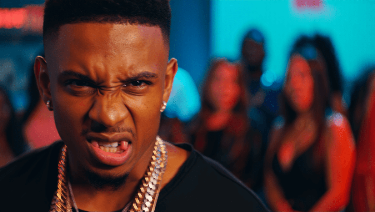 Island Boys Flyysoulja roasted on 20v1 dating show over wild claims