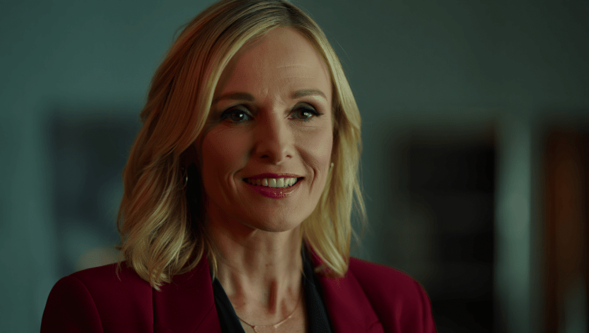 Carrie Anne Fleming, Supernatural's Karen Singer, dies at 51