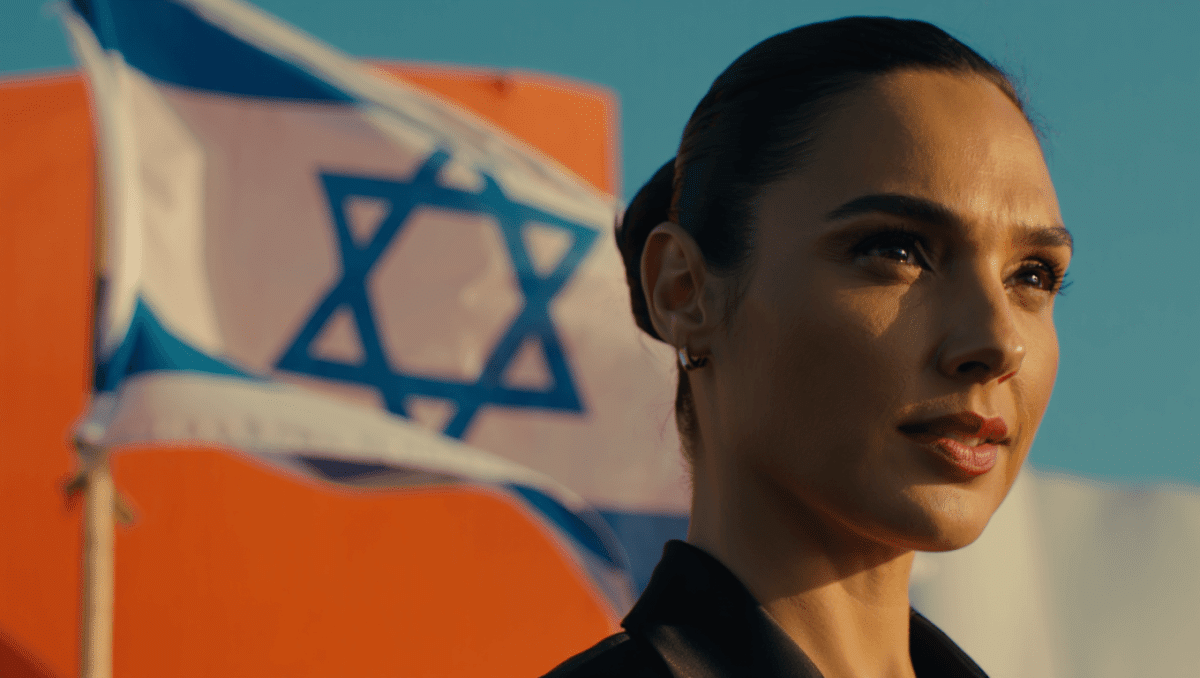 Gal Gadot donates $1M Genesis Prize to Israeli healing, continues activism