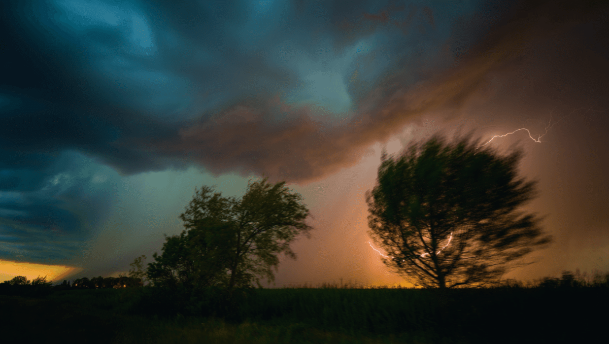 WHIO weather warns of scattered thunderstorms developing today across Miami Valley