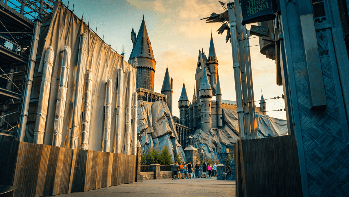 Hogwarts Castle vanishes under scaffolding, no warning given