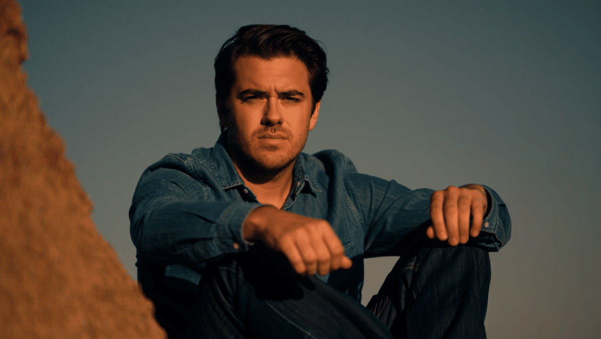 Randall King pauses tour to seek professional help, cancels shows