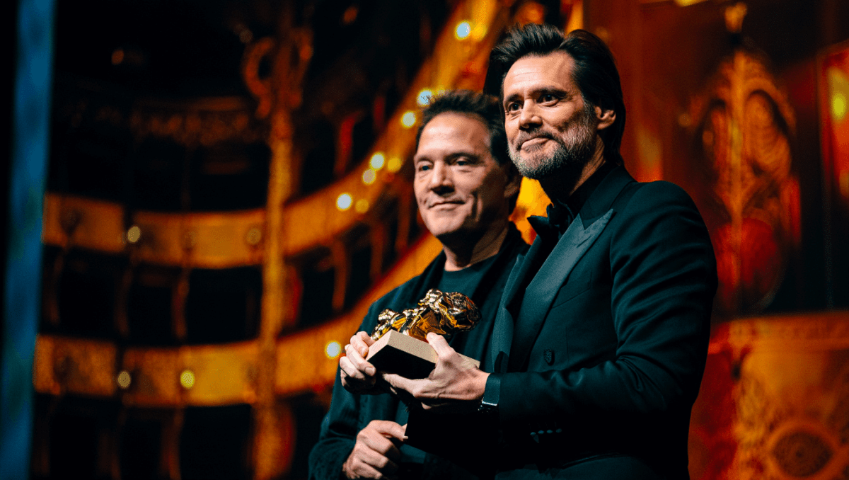 Jim Carrey death hoax debunked as actor accepts Cesar Award in Paris