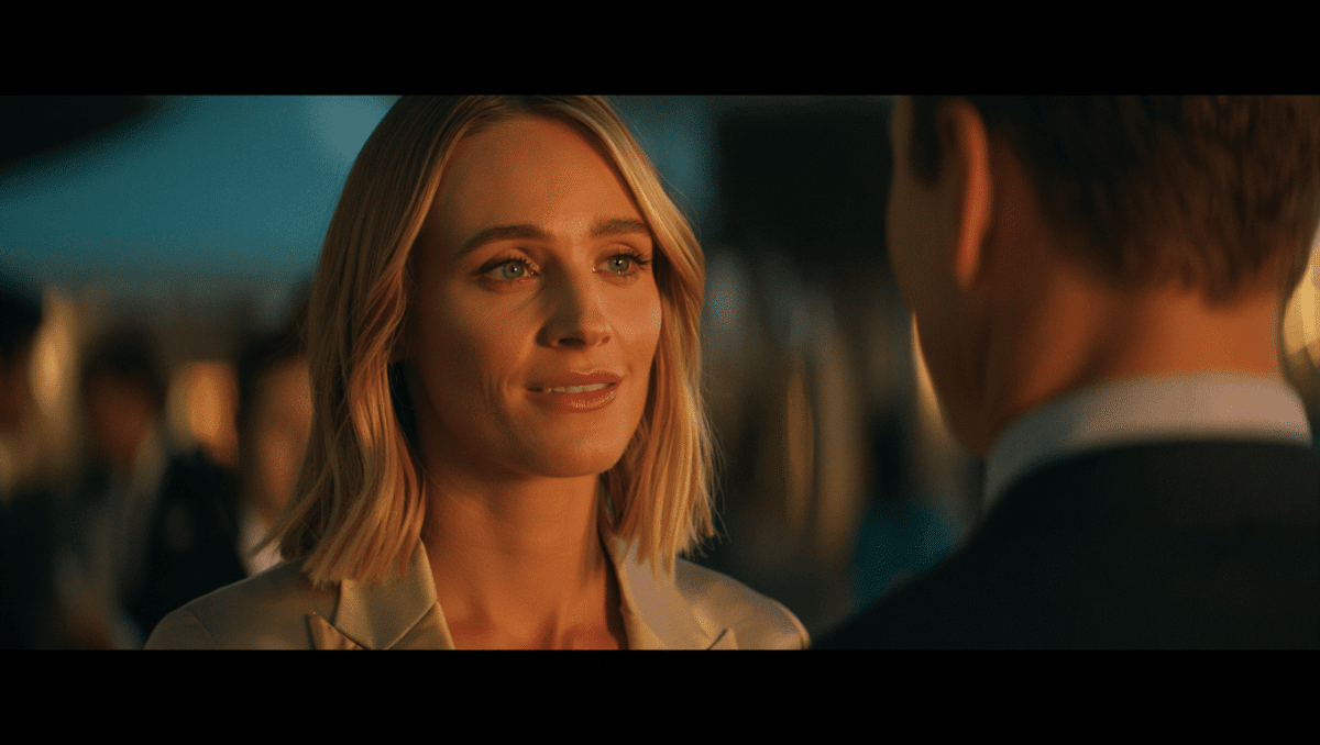 Carrie Anne Fleming, 'iZombie' and 'Supernatural' actress, dies at 51