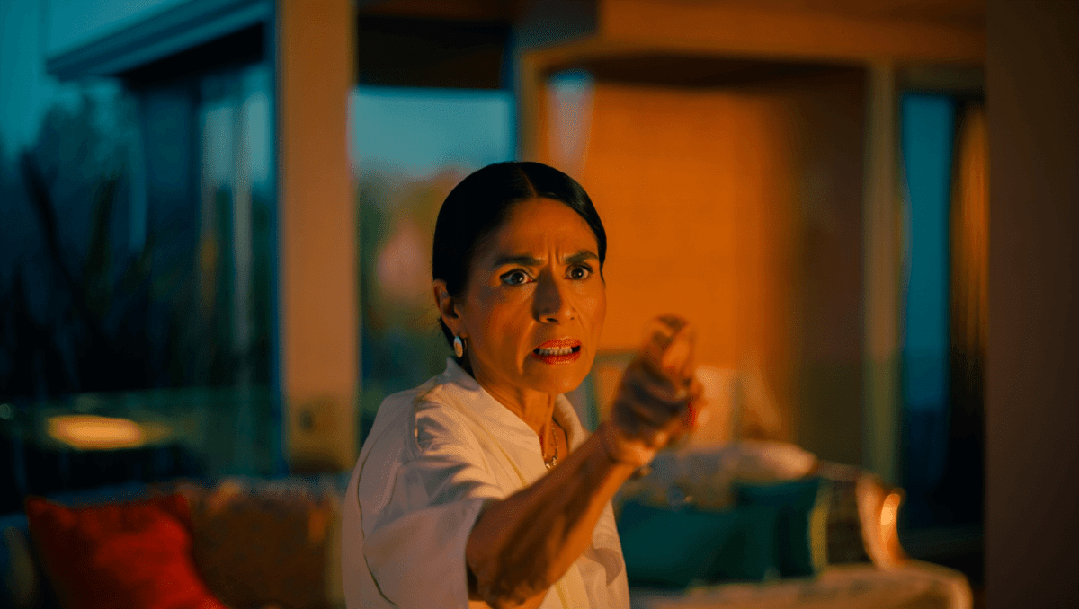 Laura Zapata brings drama to La Casa de los Famosos season 6, tensions rise instantly