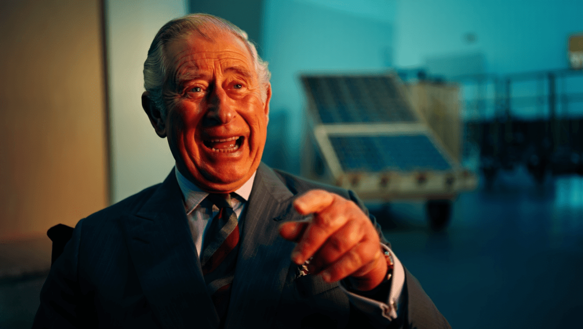 King Charles reacts with 'disaster' as plaque falls during Oxford unveiling