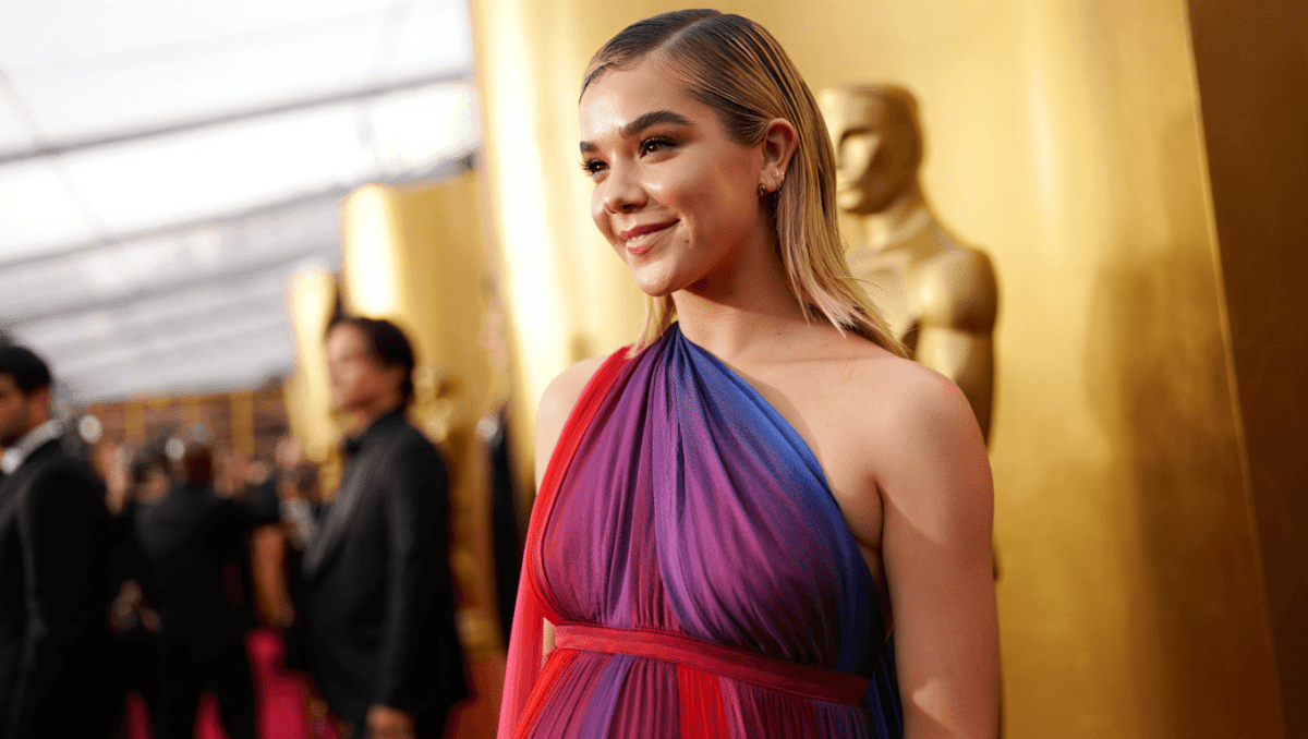 Hailee Steinfeld approaches due date as her film Sinners leads with 16 Oscar nominations
